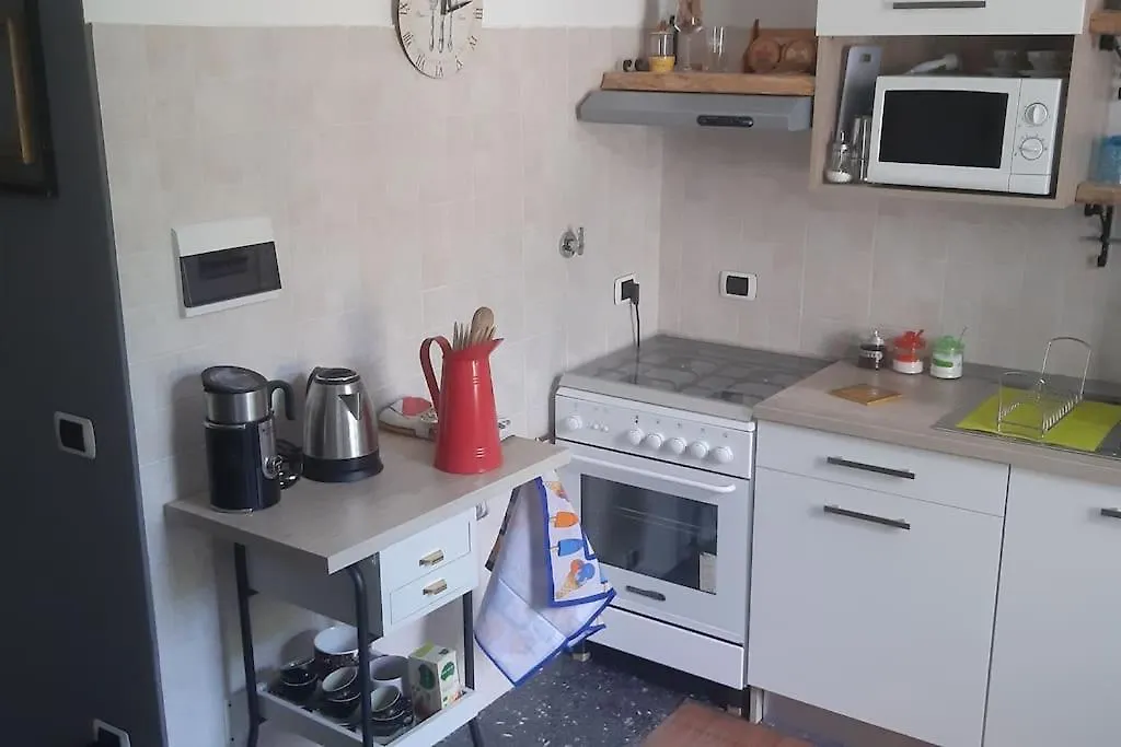 Apartment Le Ortensie Di Villa Vittoria Nel Verde A Pochi Minuti Di Auto Dalle Spiagge Mezzanego Italien